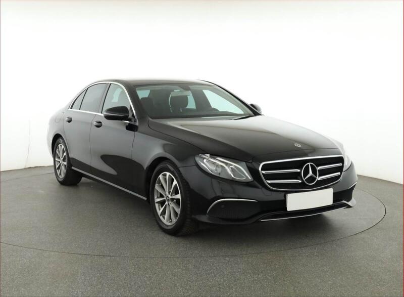 Mercedes-Benz Triedy E