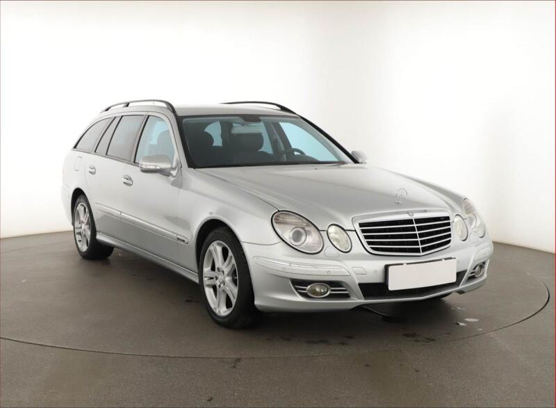 Mercedes-Benz Triedy E