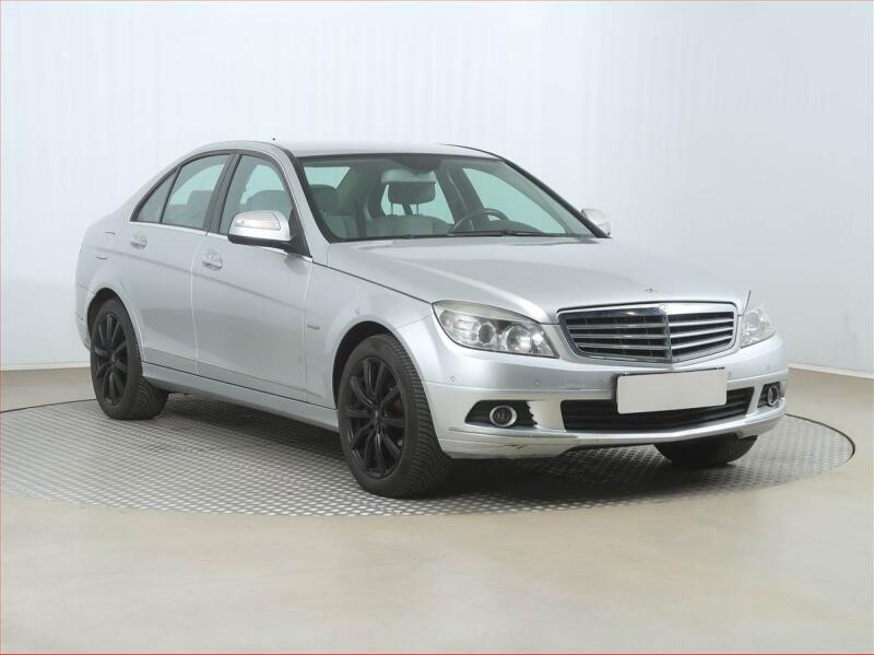 Mercedes-Benz Triedy C