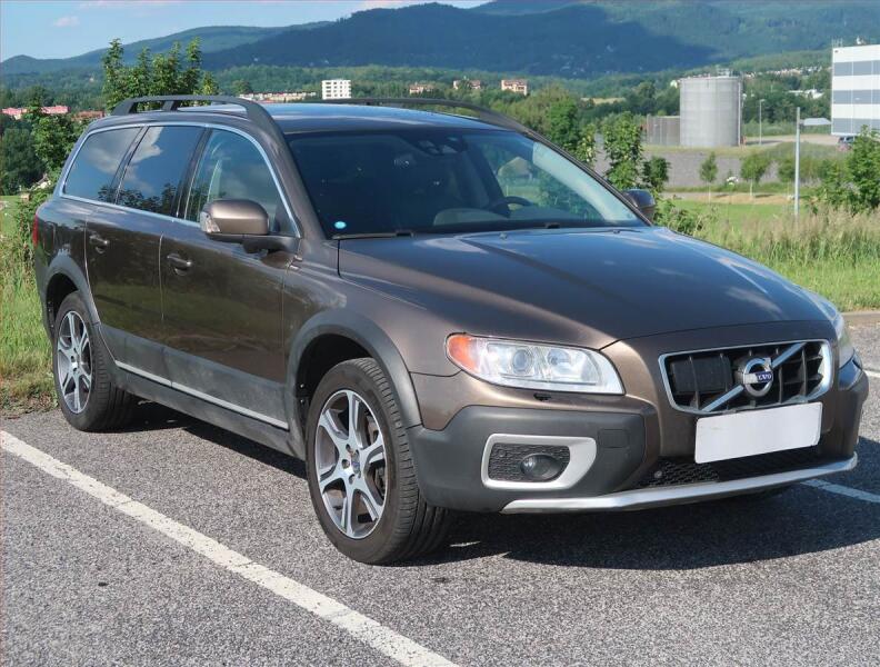 Volvo XC70