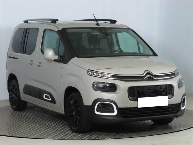 Citroën Berlingo 1.5 BlueHDi, 5Míst, ČR, 1Maj