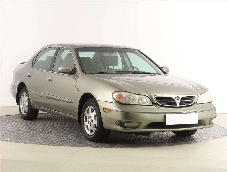 Nissan Maxima
