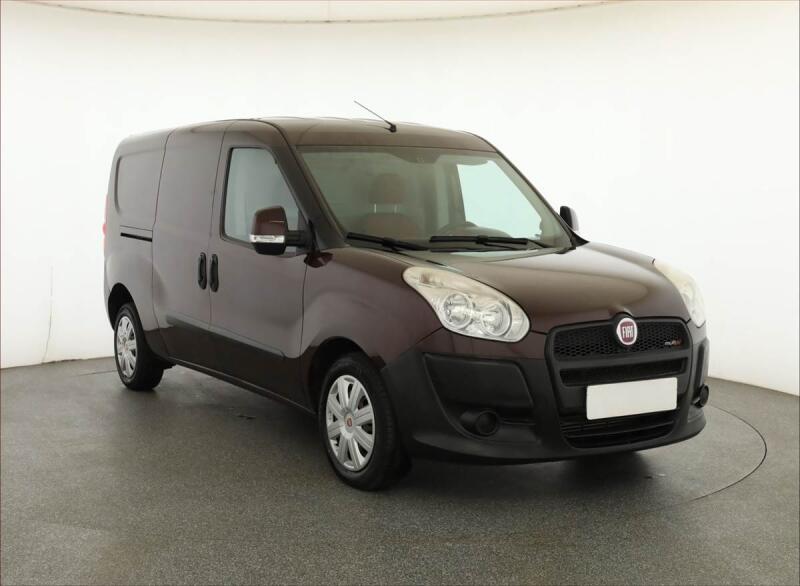 Fiat Dobl�