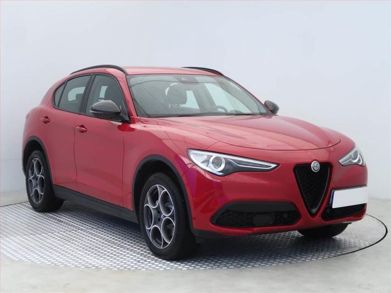 Alfa Romeo Stelvio (2019) 2.0 Turbo Q4, AUTOMAT - fotografie inzerátu