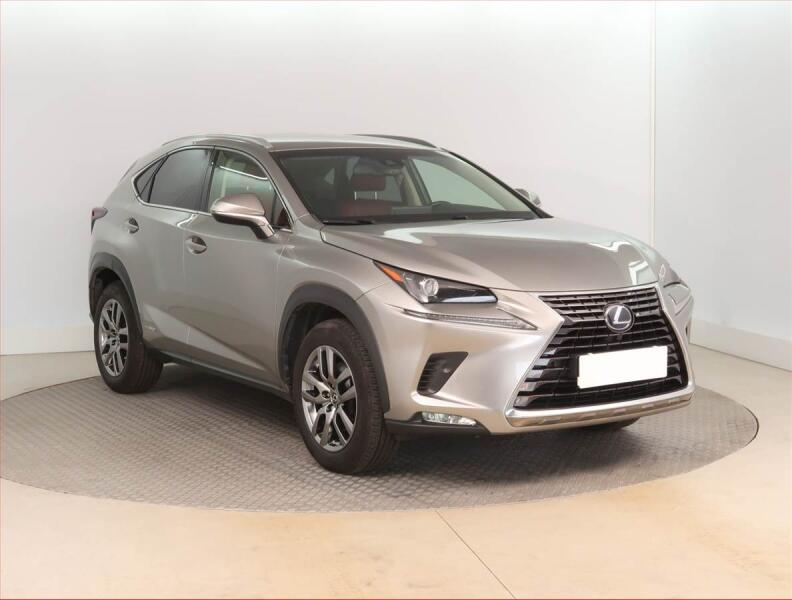 Lexus NX 300h