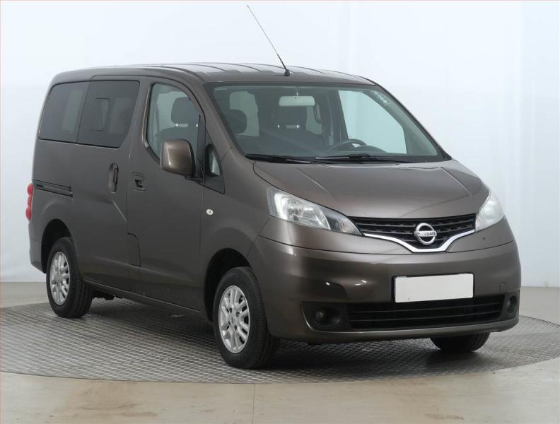 Nissan NV 200