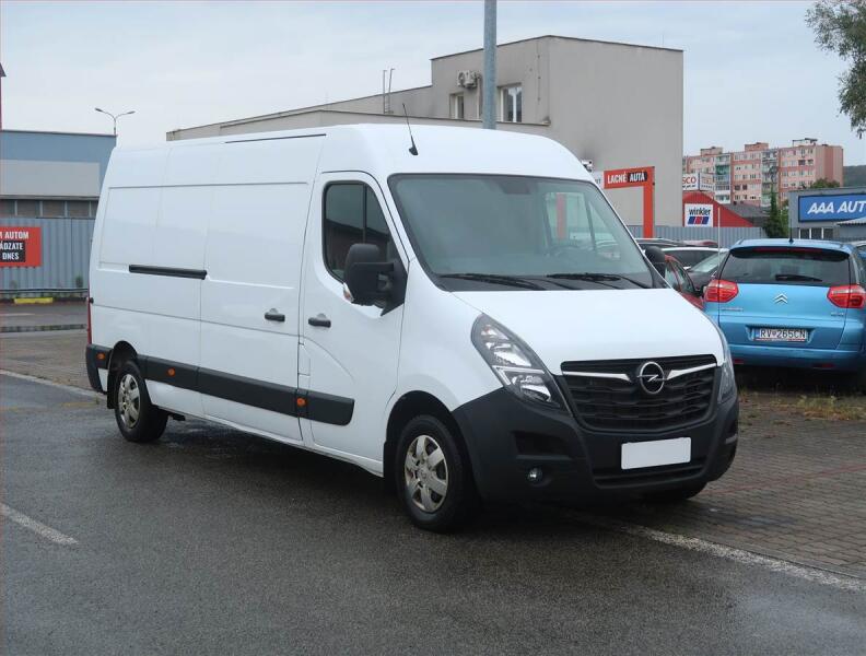Opel Movano