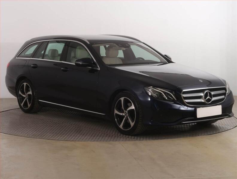 Mercedes-Benz Serii E