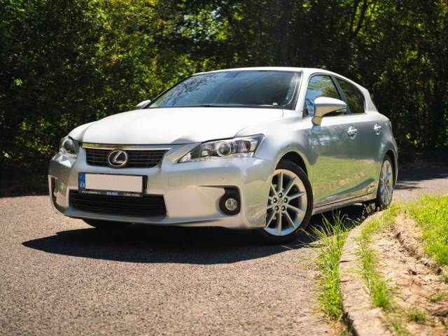 Lexus CT 200h