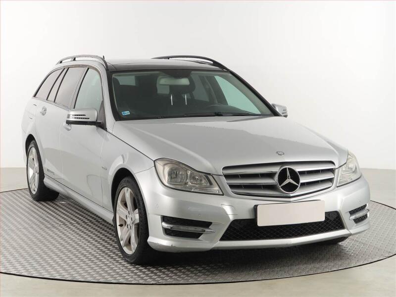 Mercedes-Benz Triedy C