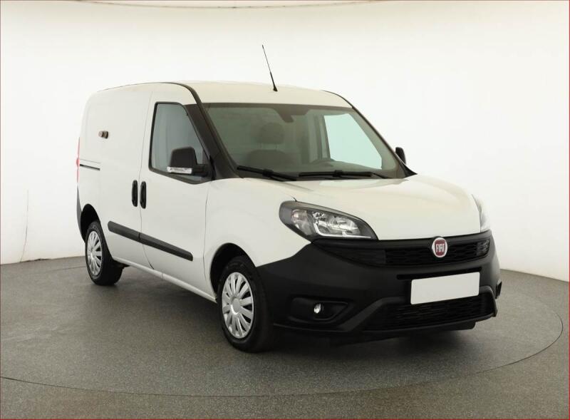 Fiat Dobl�