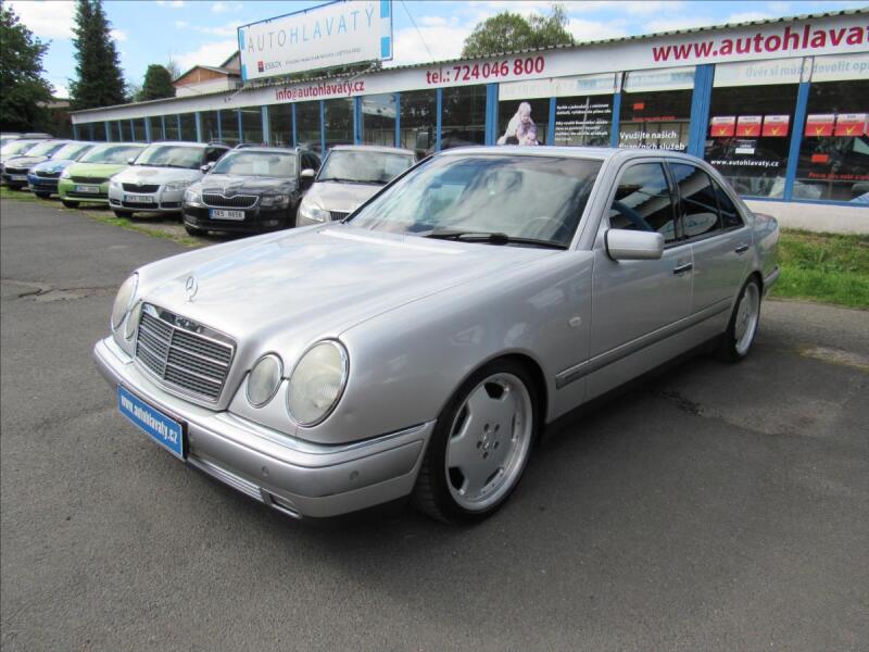 Mercedes-Benz Class E