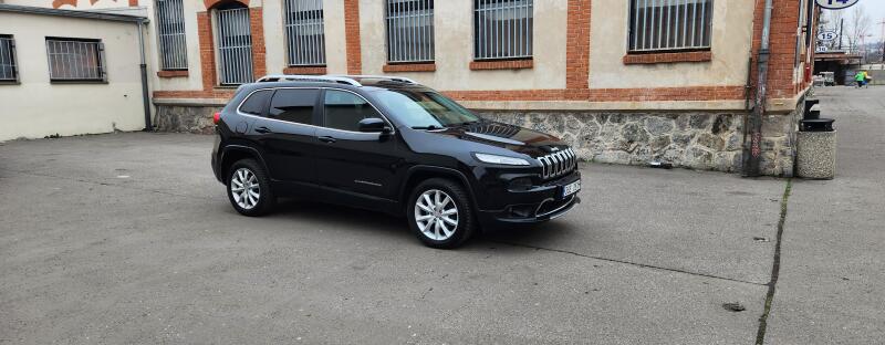 Jeep Cherokee (2015) 2.0D MJET LIMITED AWD LED DPH - fotografie inzerátu