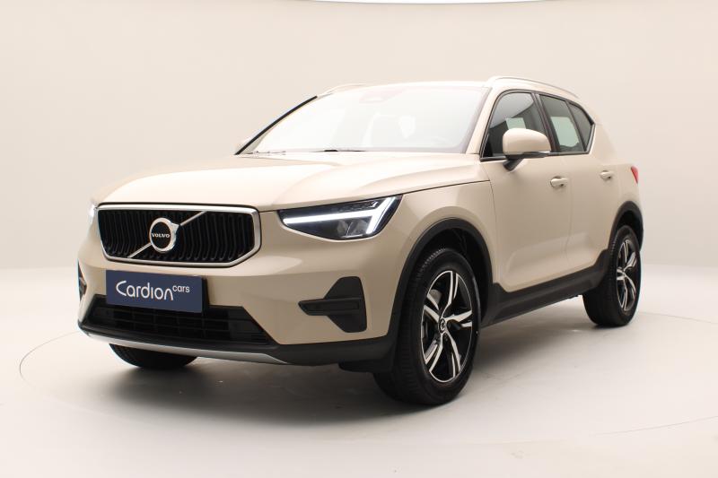 Volvo XC40 (2025) B3 AUT CORE - fotografie inzerátu