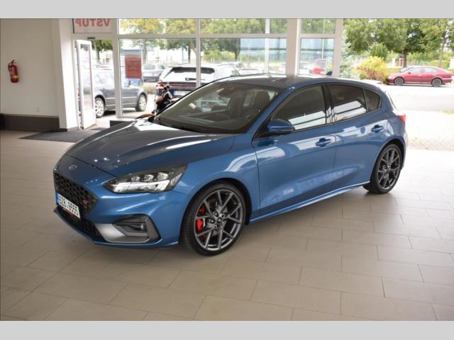 Ford Focus 2,3 ST-Performance,1.maj,ČR,