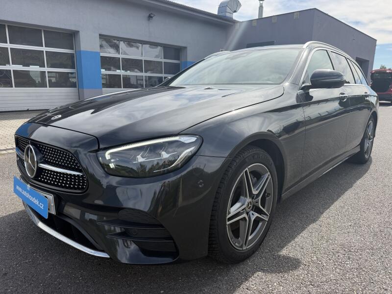 Mercedes-Benz Triedy E