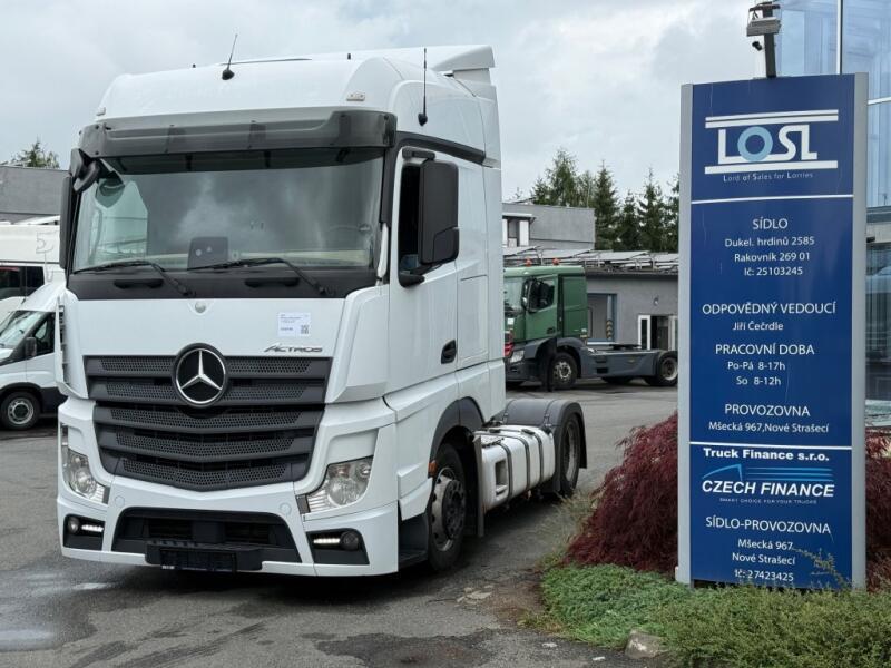 Mercedes-Benz