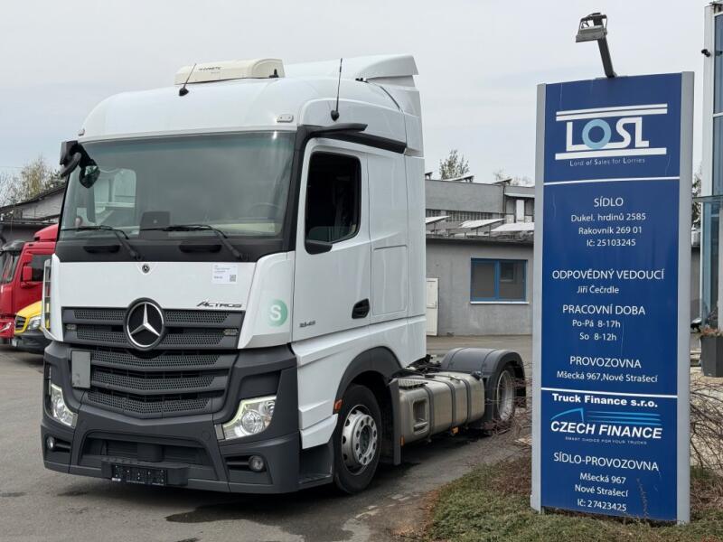 Mercedes-Benz