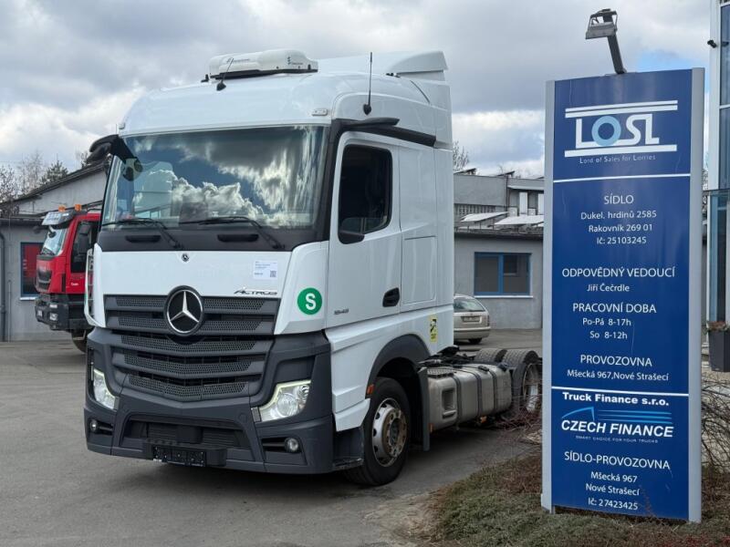 Mercedes-Benz