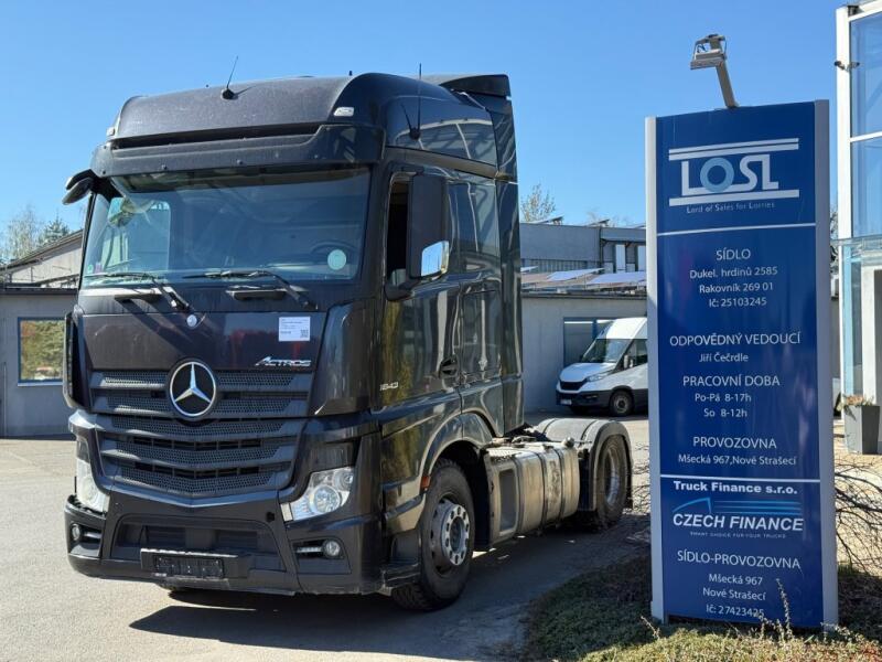 Mercedes-Benz