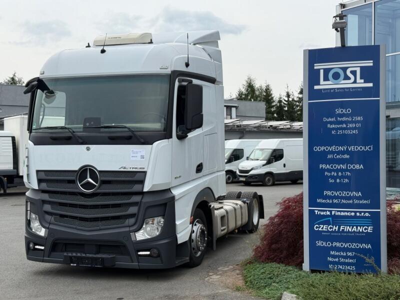 Mercedes-Benz
