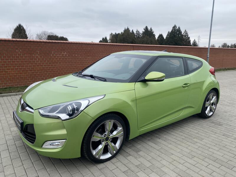 Hyundai Veloster