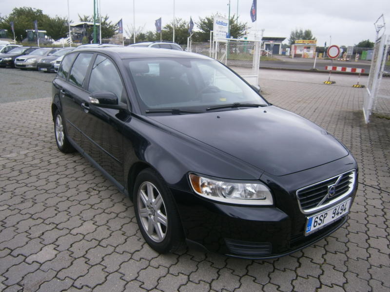 Volvo V50