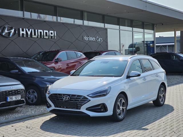 Hyundai i30 WG 1,5 TGDI MH MT SMART +