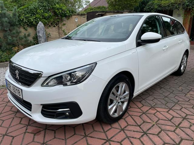 Peugeot 308 1.5 Bluehdi 1. MAJITEL ČR DPH