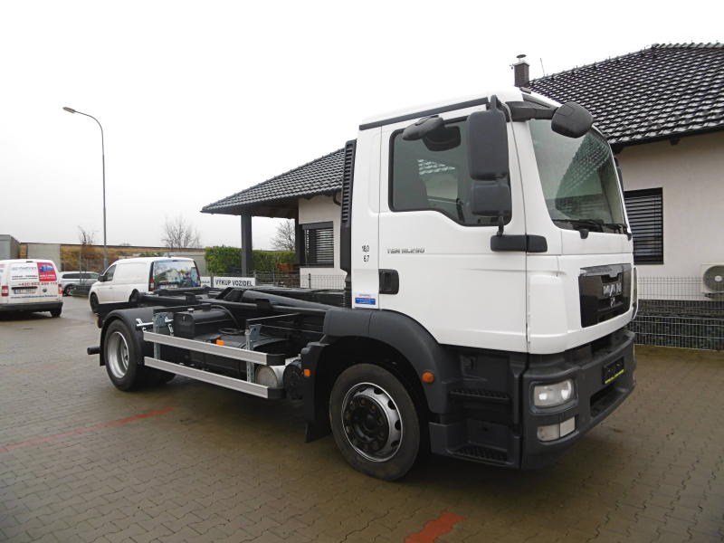 MAN TGM
