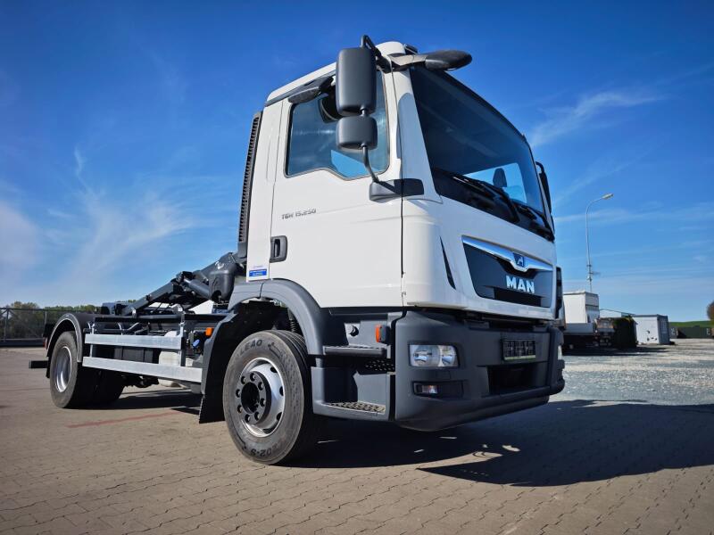 MAN TGM