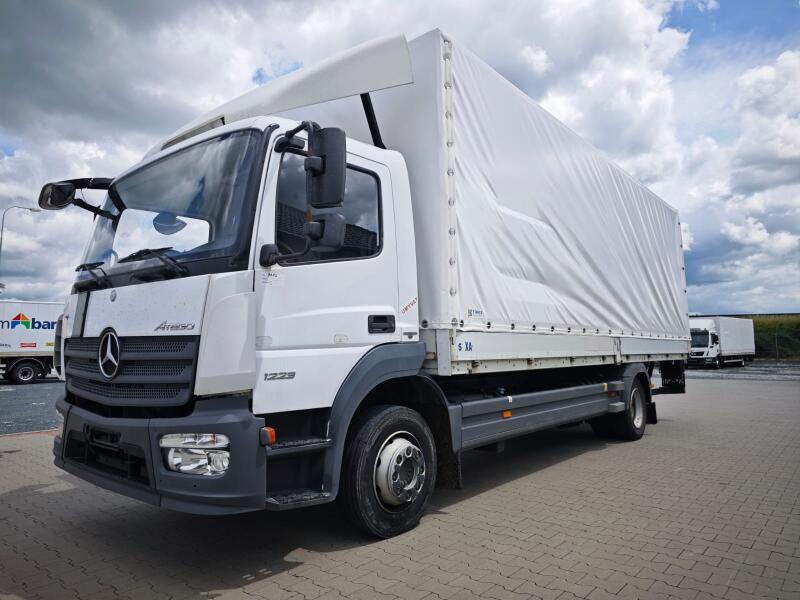 Mercedes-Benz Atego