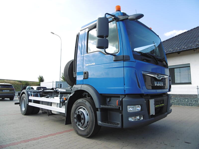 MAN TGM