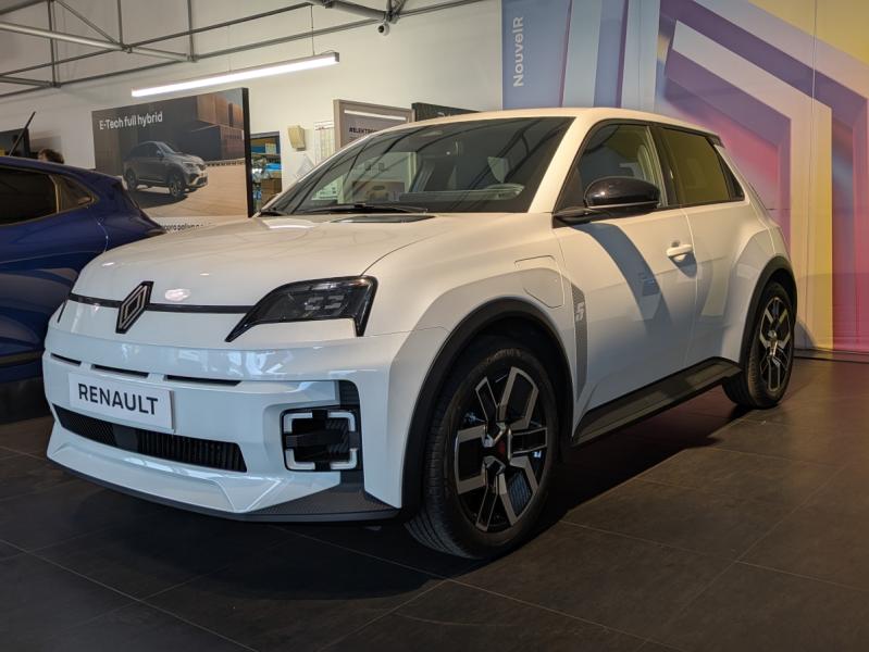 Renault R5