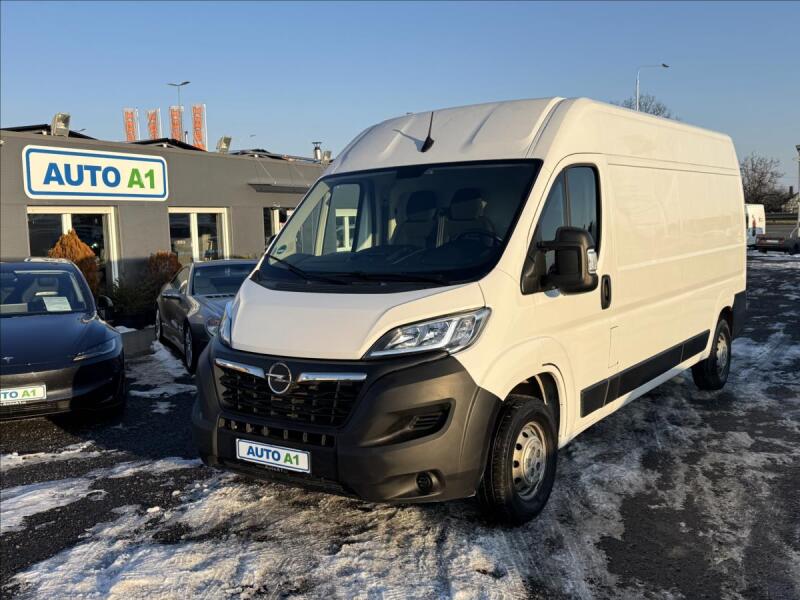 Opel Movano