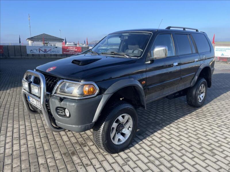 Mitsubishi Pajero Sport