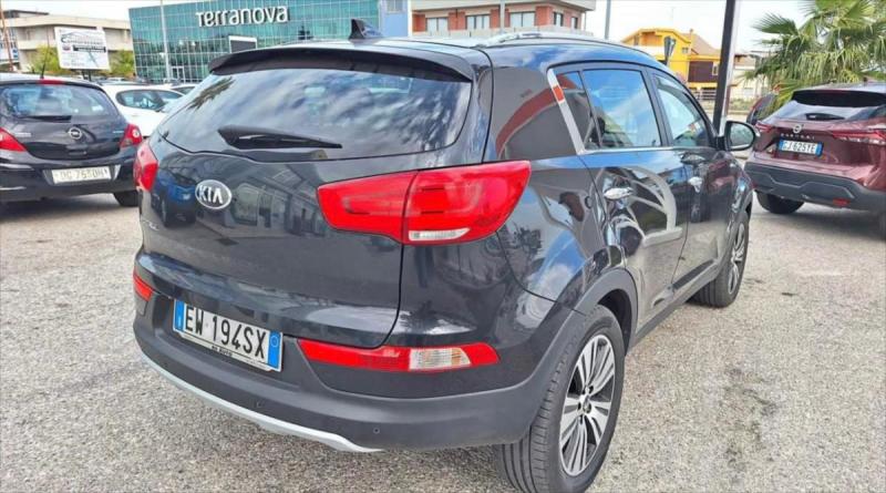 Kia Sportage 2,0 CRDi 135kw 4x4 LED bez kor - Image 3