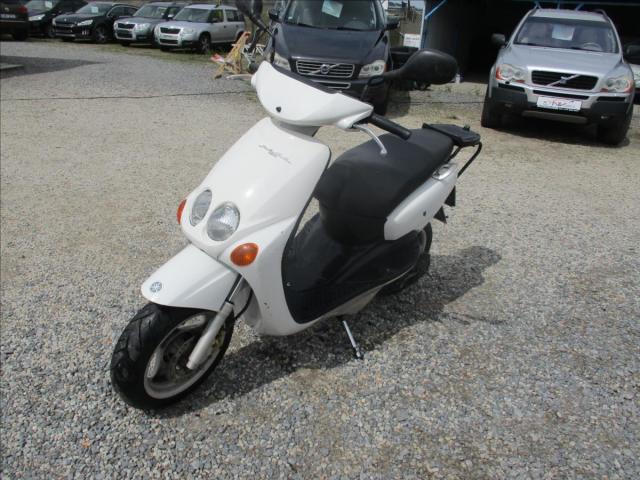 Yamaha Neo