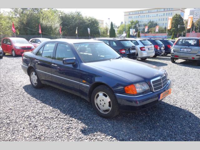 Mercedes-Benz Triedy C