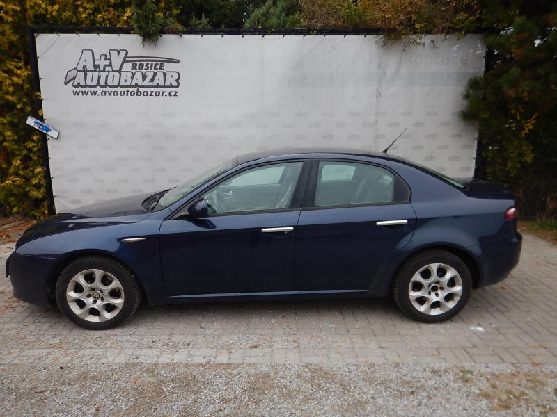 Alfa Romeo 159