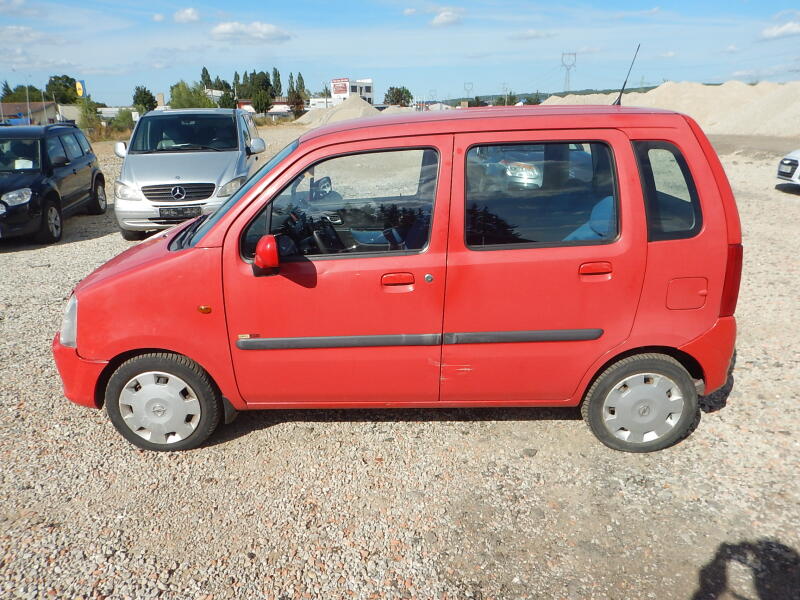 Opel Agila