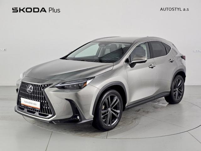 Lexus NX 450h+