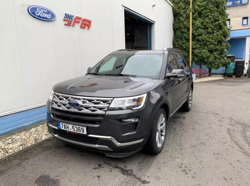 Ford Explorer
