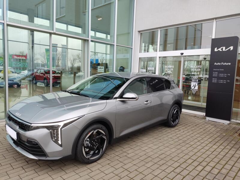 Kia K4