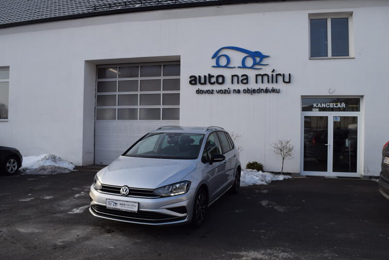 Volkswagen Golf Sportsvan   