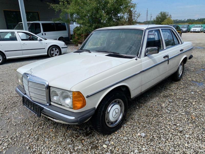 Mercedes-Benz 123