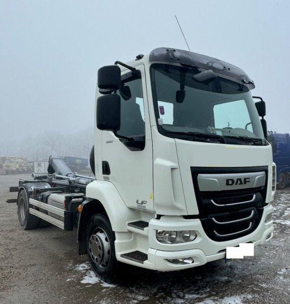 DAF