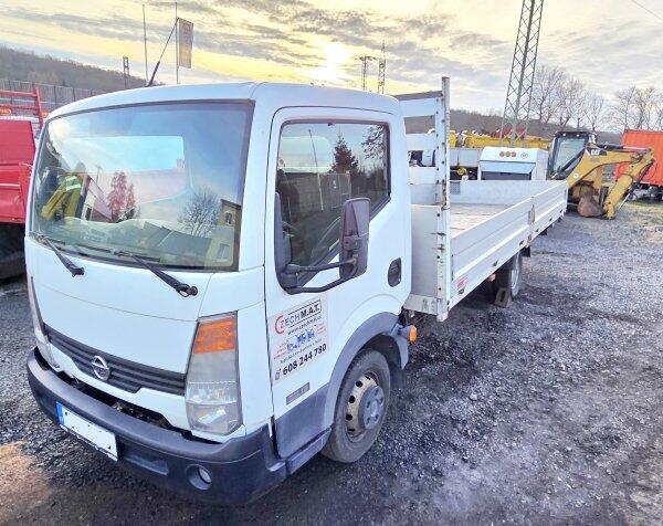 Nissan Cabstar