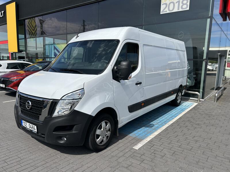 Nissan Interstar
