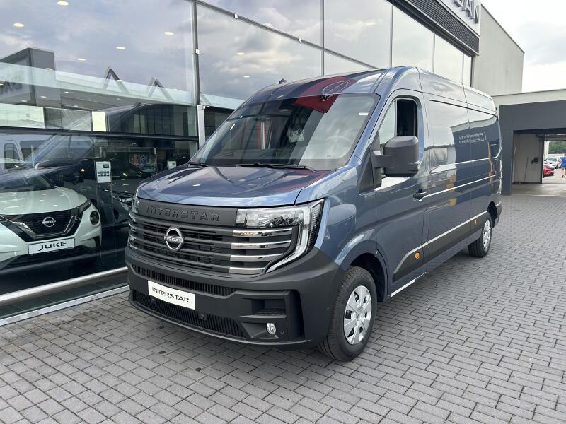 Nissan Interstar